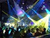 25 Lamps OSRAM Matrix Stage Blinder Light  were used in Jinmao Bosi Bar in Foshan